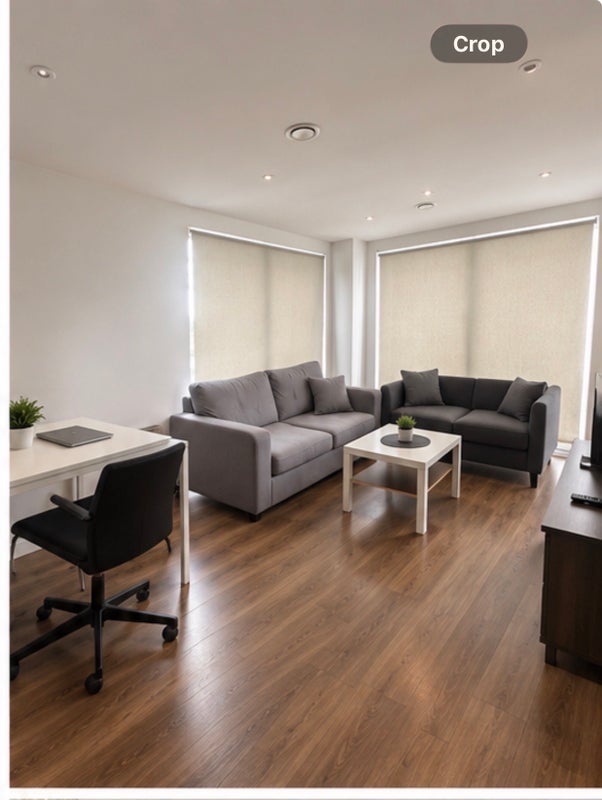 Flat Elmira Way in Salford