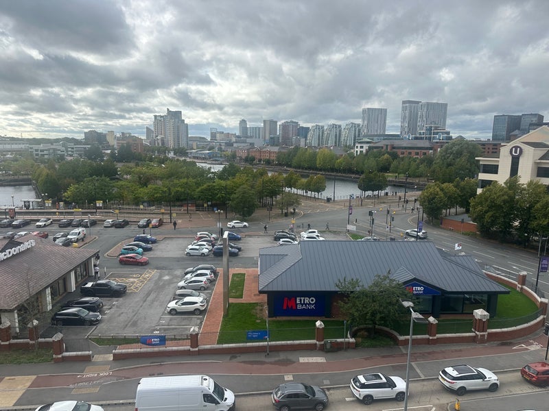 Flat Elmira Way in Salford