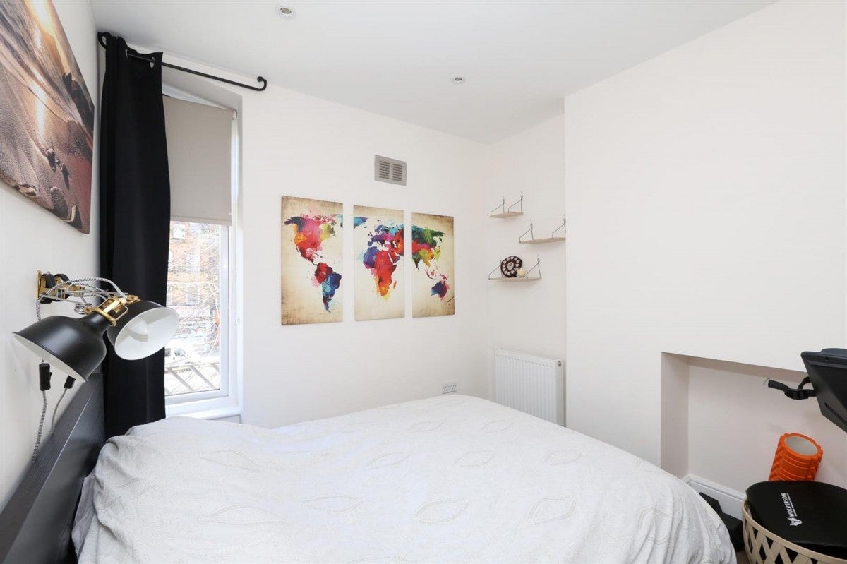 Flat Stamford Hill in Greater London
