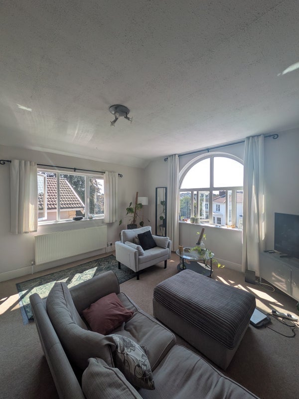 Flat Redland Road in Bristol