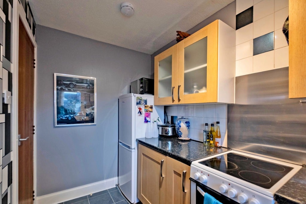 Flat Hutcheon Low Place in Aberdeen City