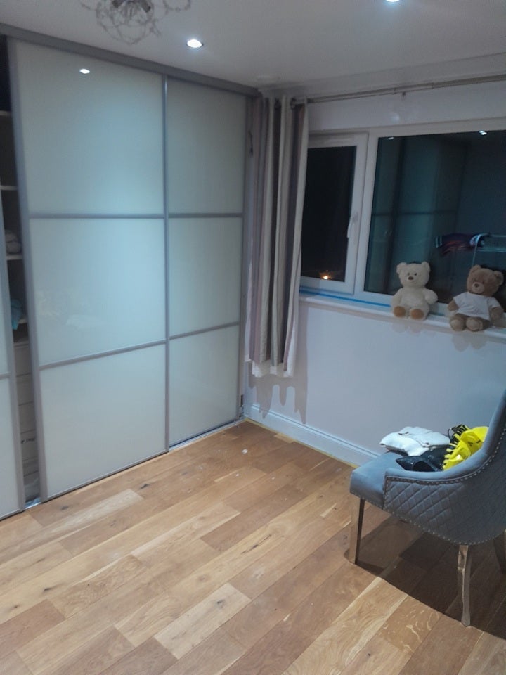 Room New Road in Cliffe