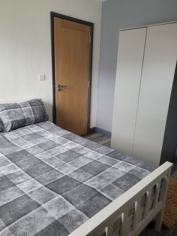 Room St Augustines Road in Chesterfield