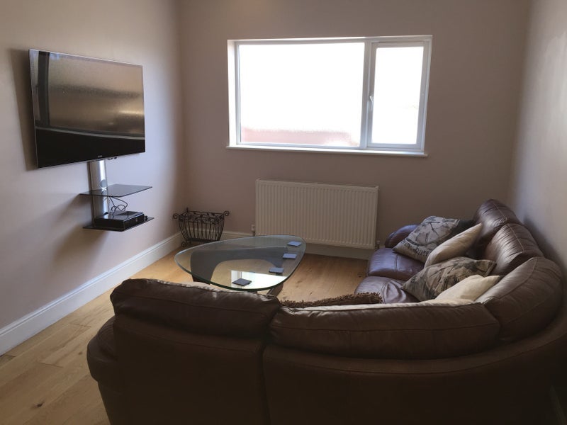 Room Harborne Park Road in Birmingham