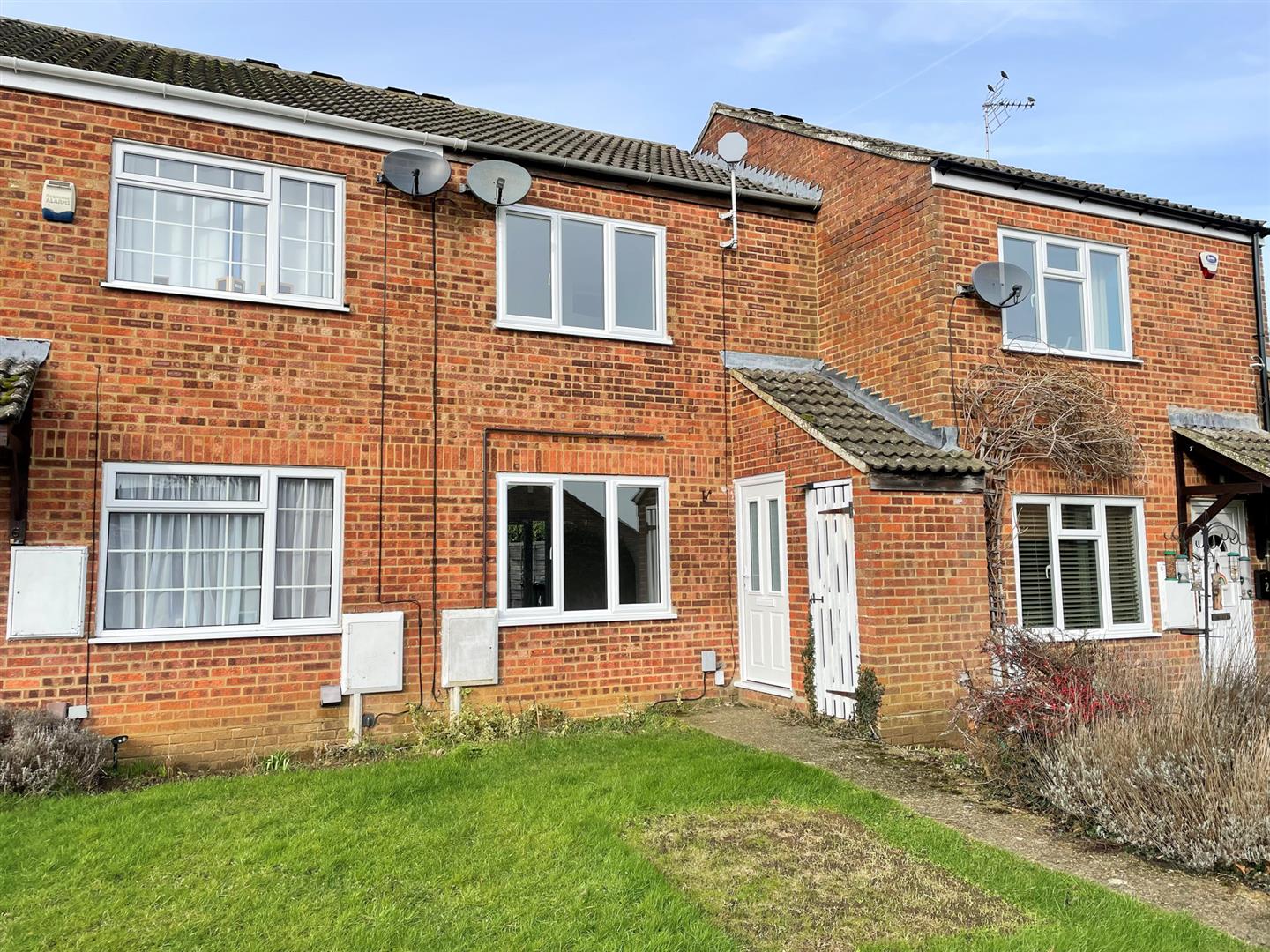 House Hornbeam Close in Leighton Buzzard