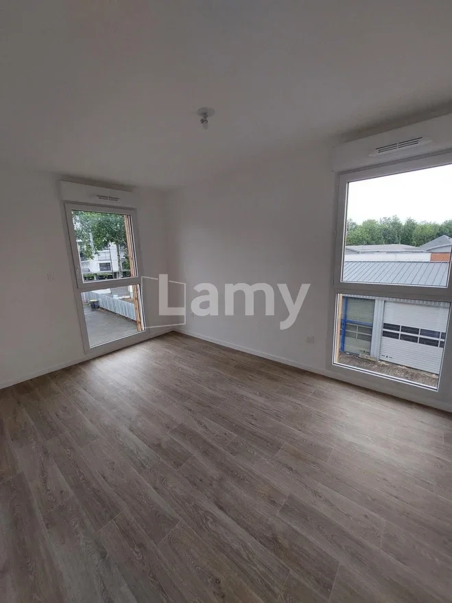 Flat Rue Haute des Banchais in Angers