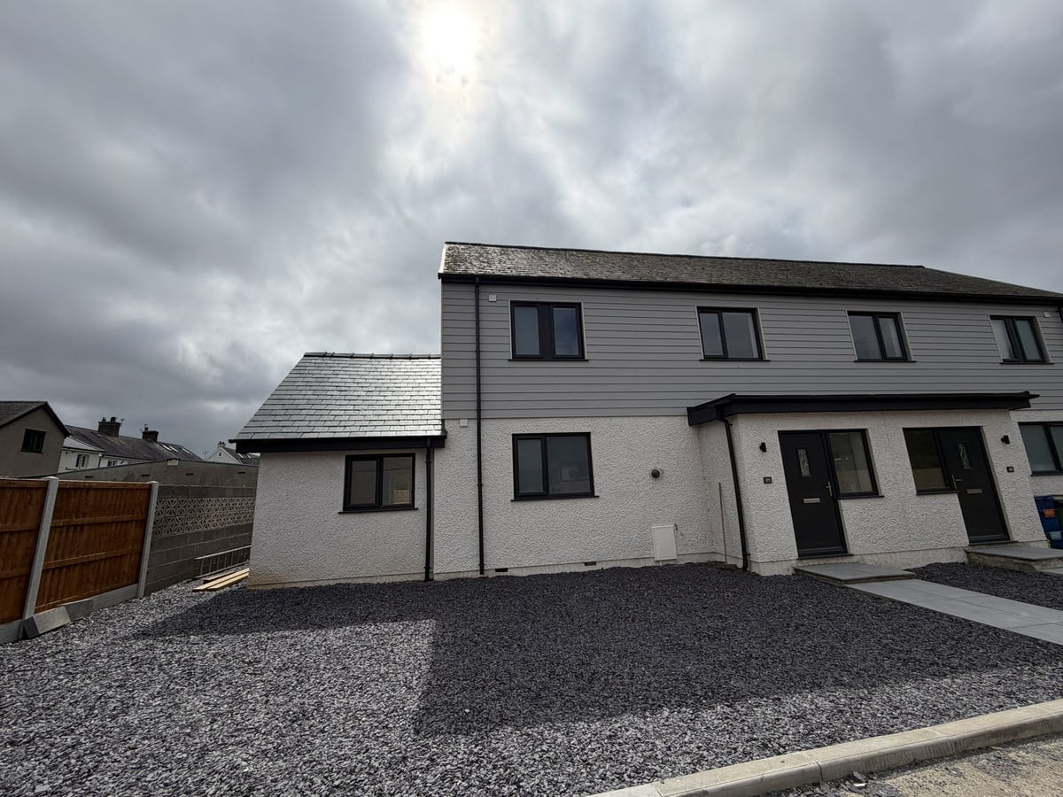 House Cae Gwigin in Tal-y-bont