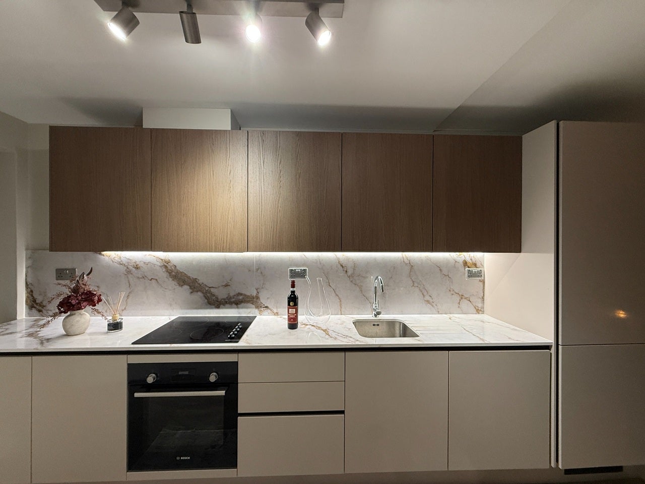 Flat Heath Road in Greater London