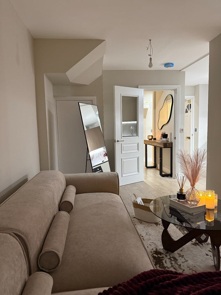 Flat Heath Road in Greater London