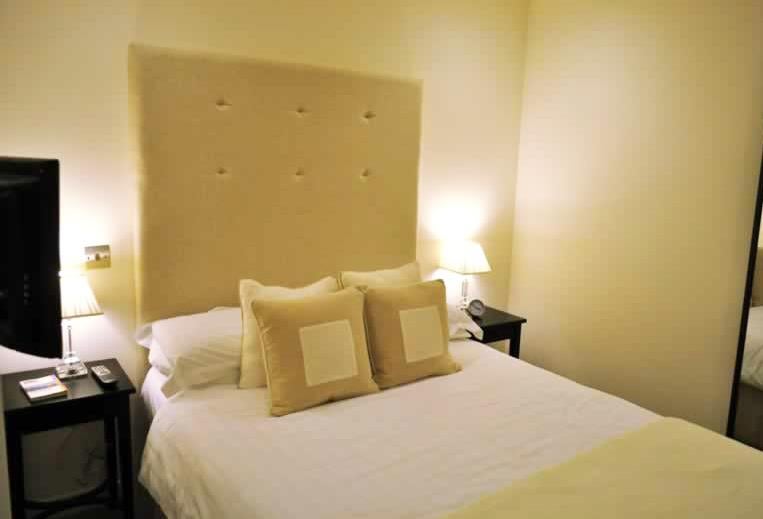 Flat Simpson Loan in City of Edinburgh