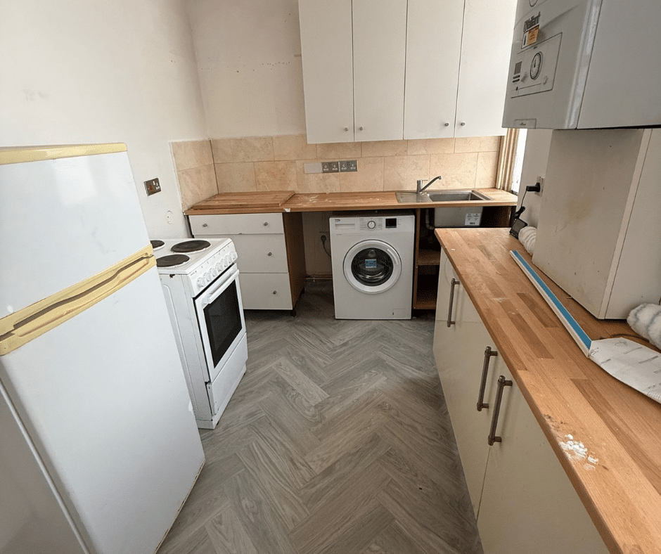 Room High Street in Greater London