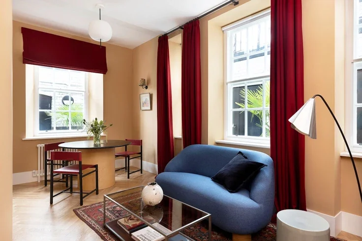 Flat Harley Street in City of Westminster
