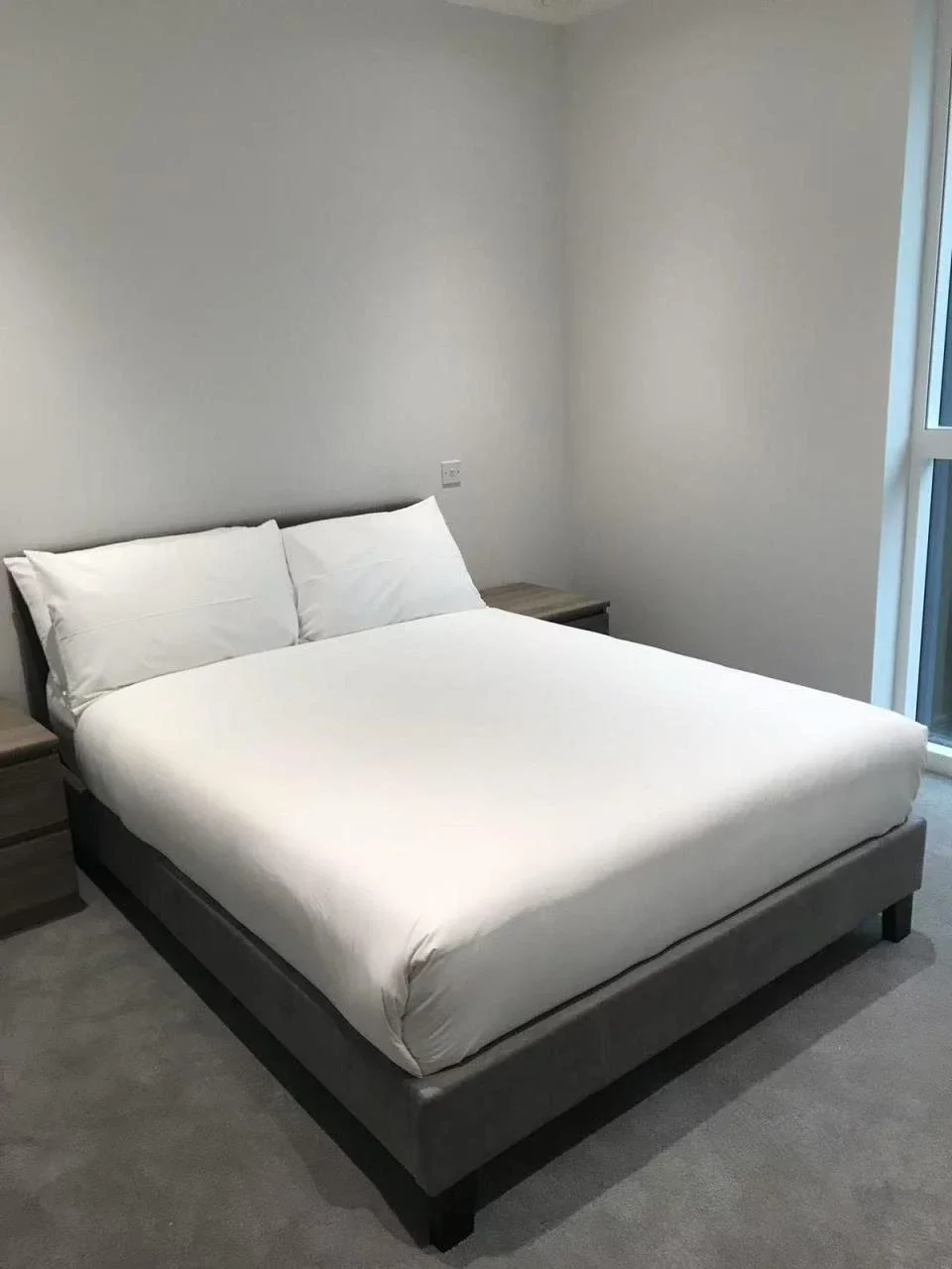 Flat Kayani Avenue in Greater London