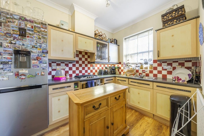 Flat Sevenhills Road in Wexham and Ivers Community Board