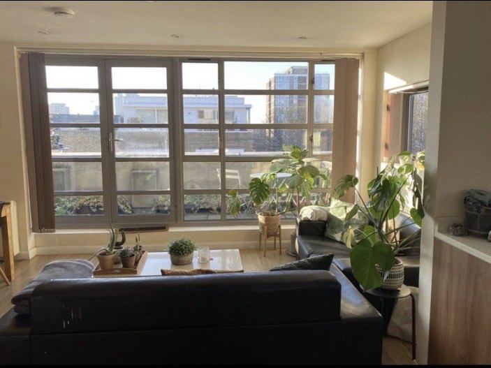 Room Union Walk in Greater London