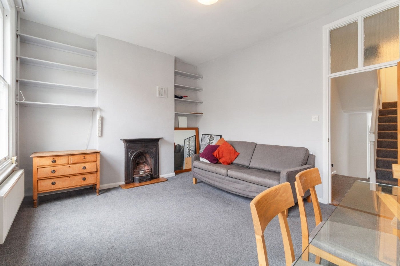 Flat Moray Road in Greater London