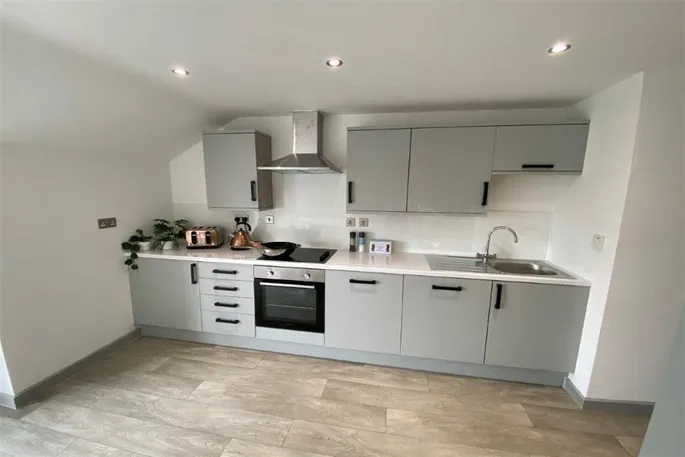 Room Moore Gate in Broxtowe