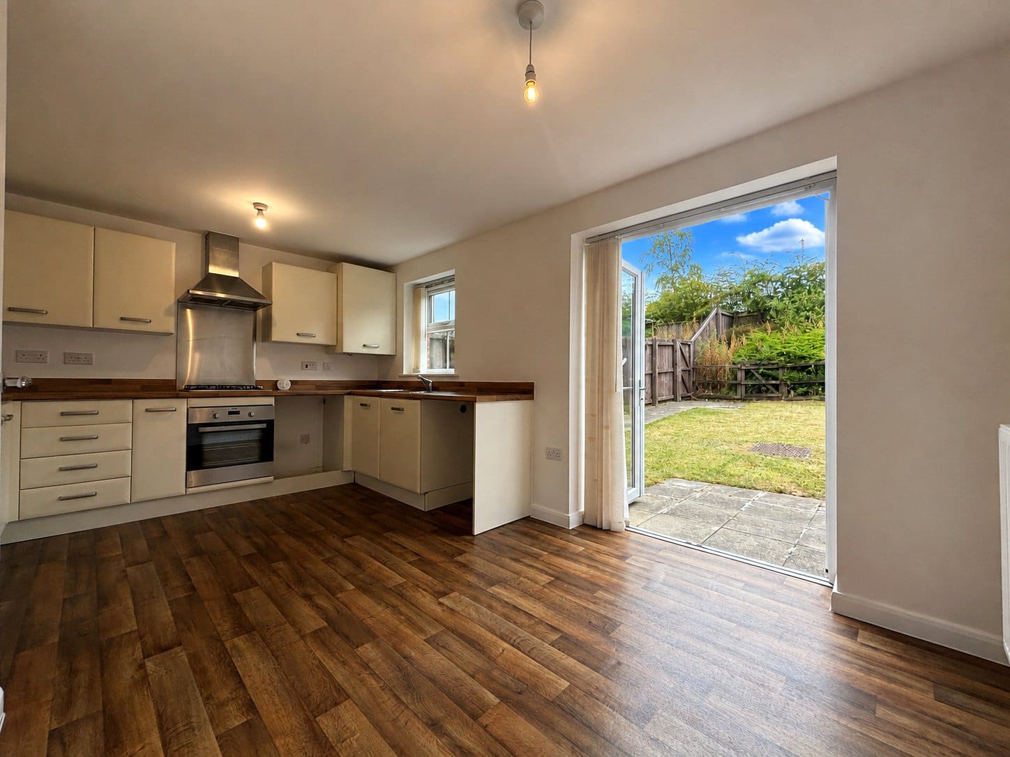 House Carr Close in Milnrow