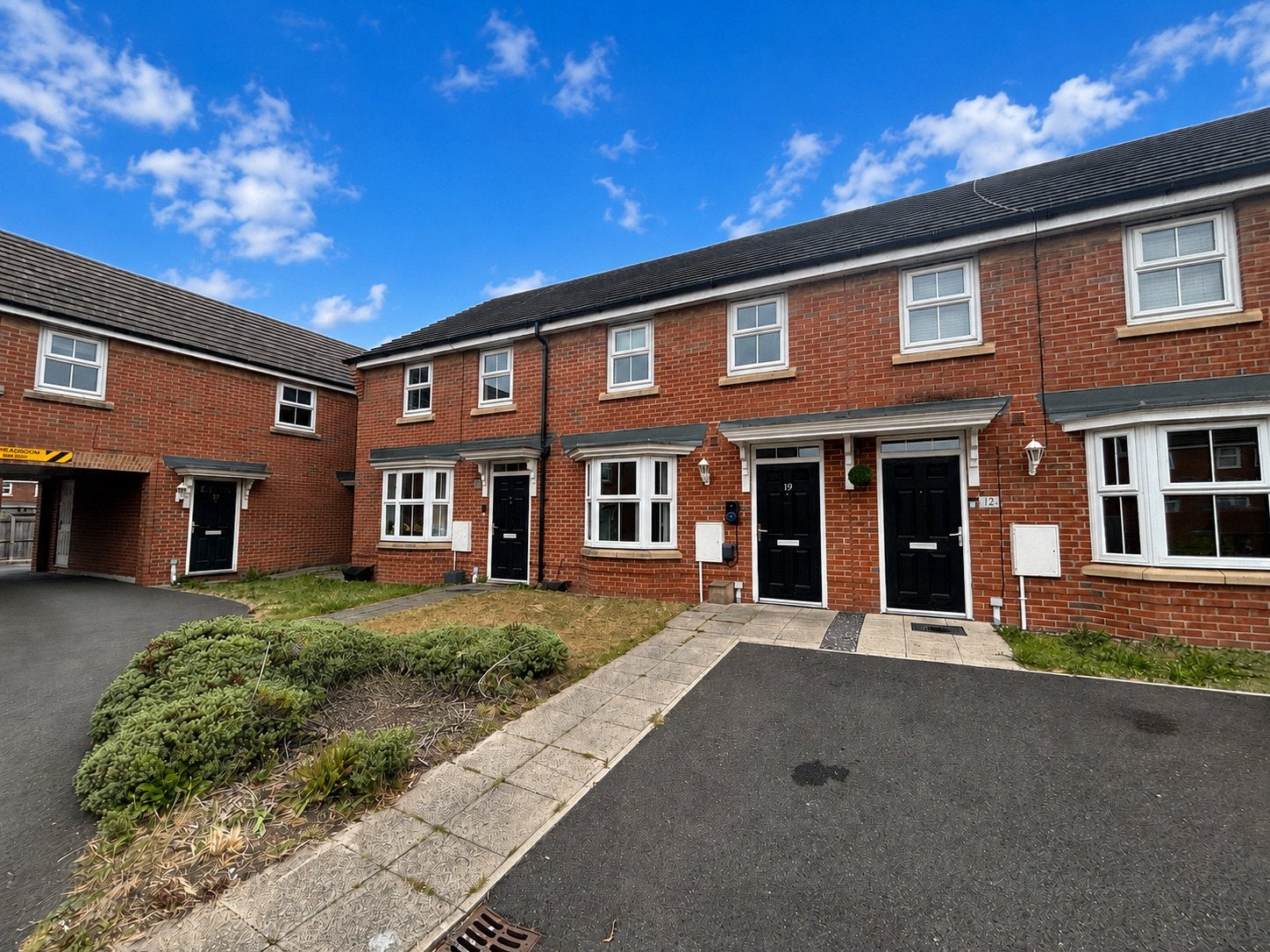 House Carr Close in Milnrow