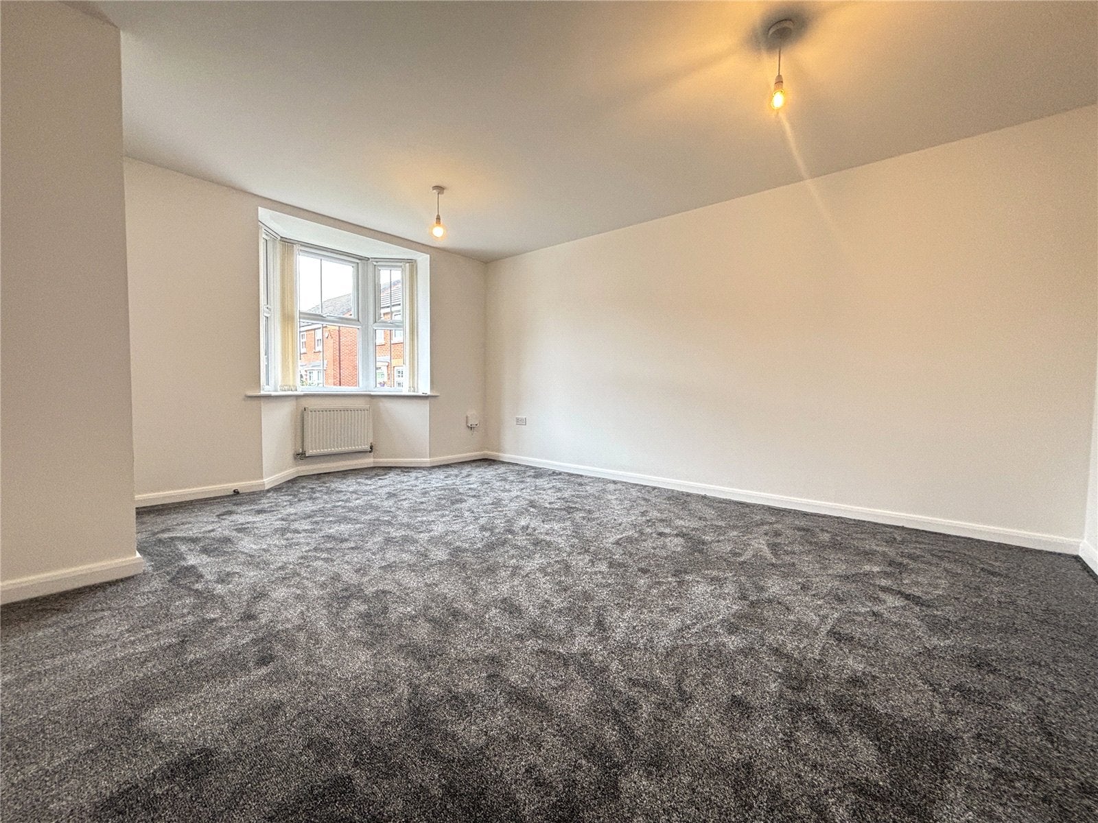 House Carr Close in Milnrow