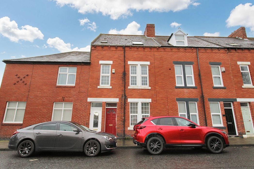 Flat Welbeck Road in Newcastle upon Tyne