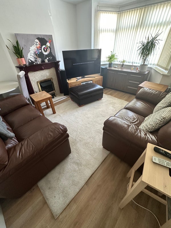 Room Littleworth Avenue in Coseley