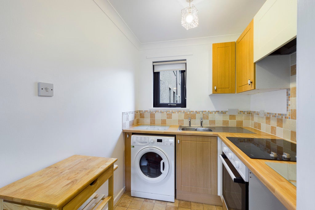 Flat Albert Road in Grange-Over-Sands