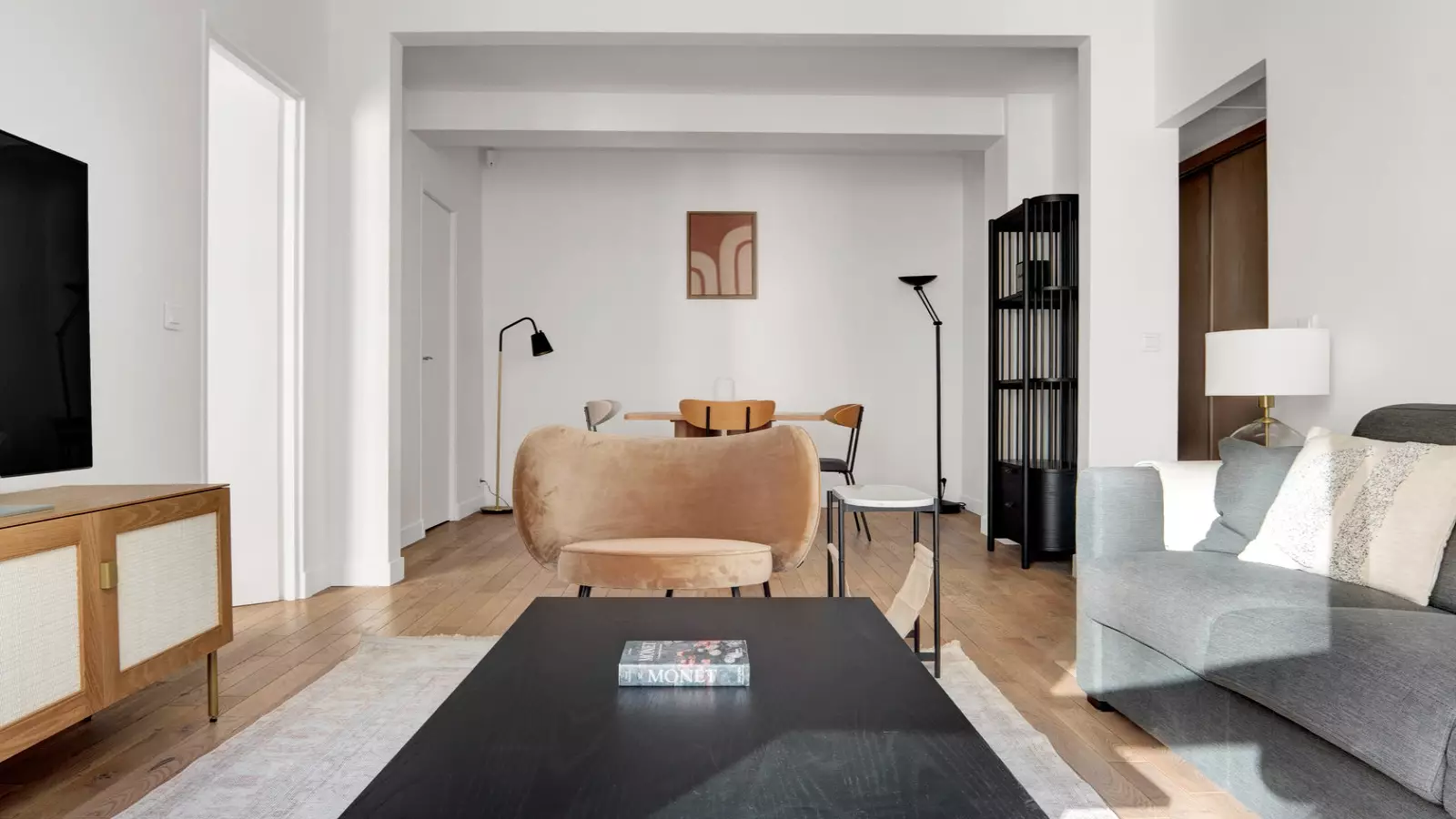 Flat Rue Scheffer in Paris