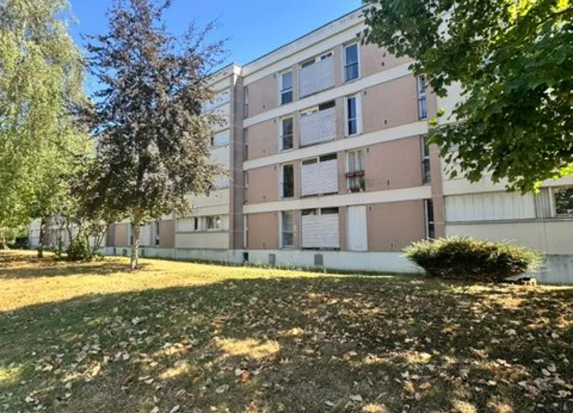 Appartement Place des Peupliers à Yerres