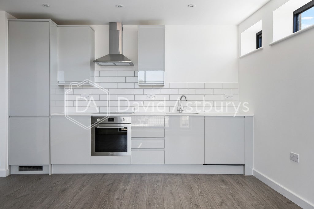 Flat Kent Street in Greater London