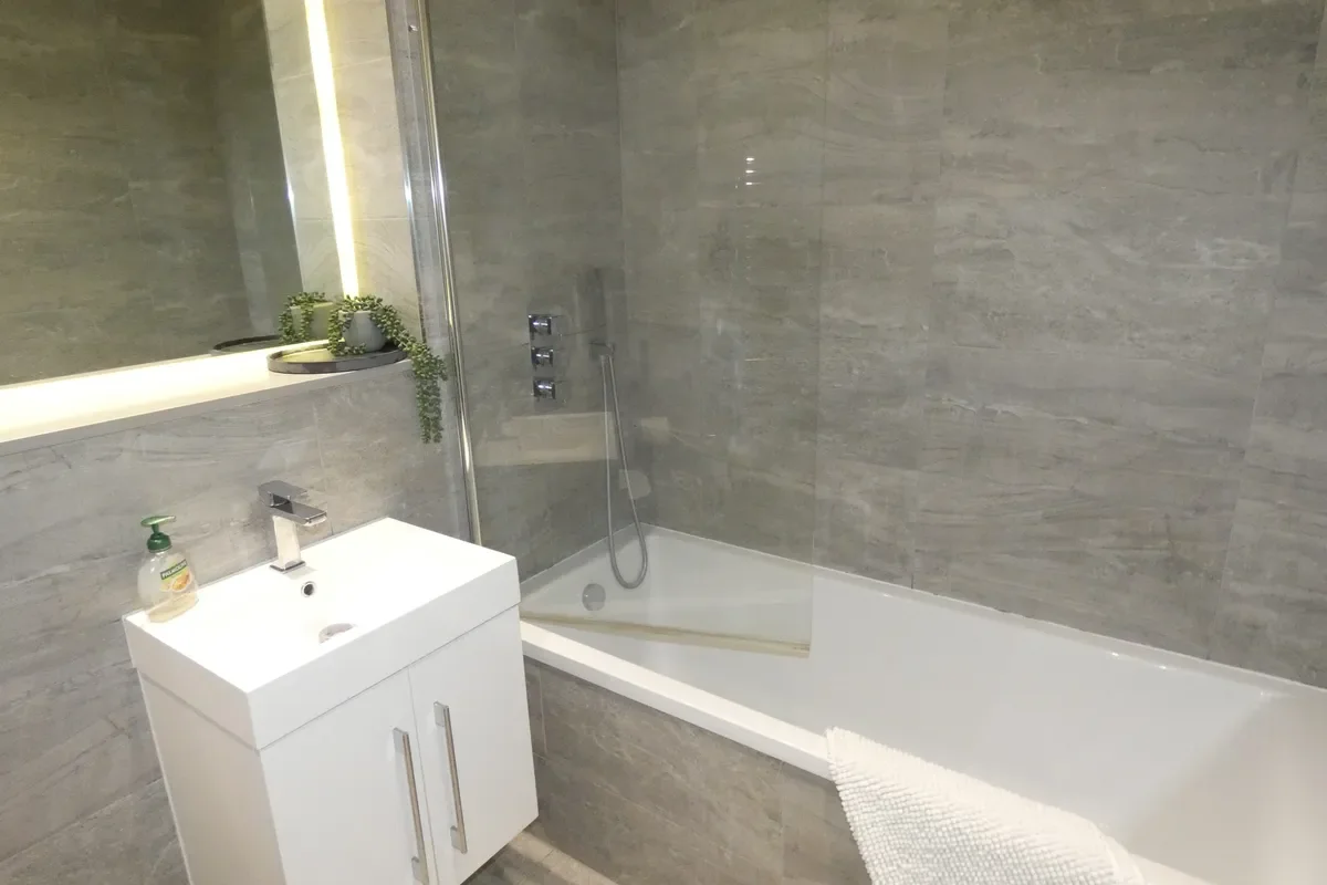 Flat Grosvenor Road in St Albans
