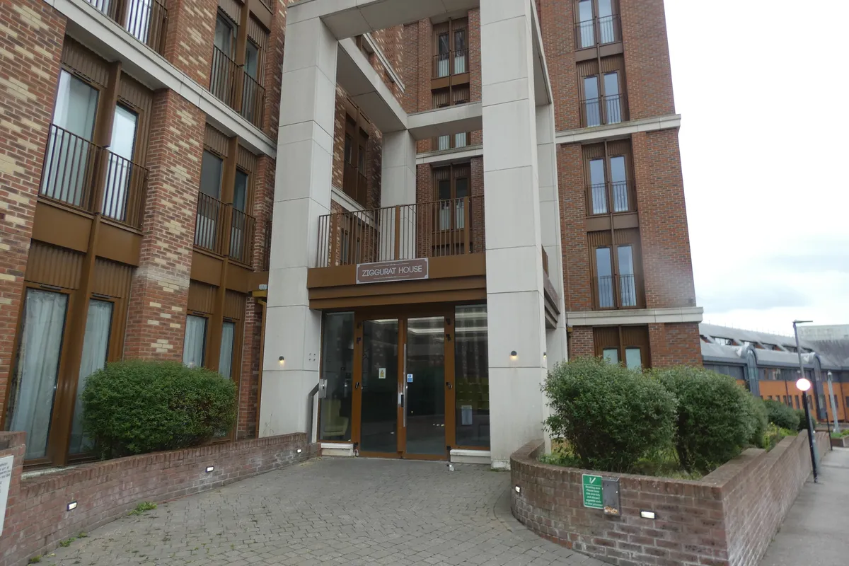 Flat Grosvenor Road in St Albans