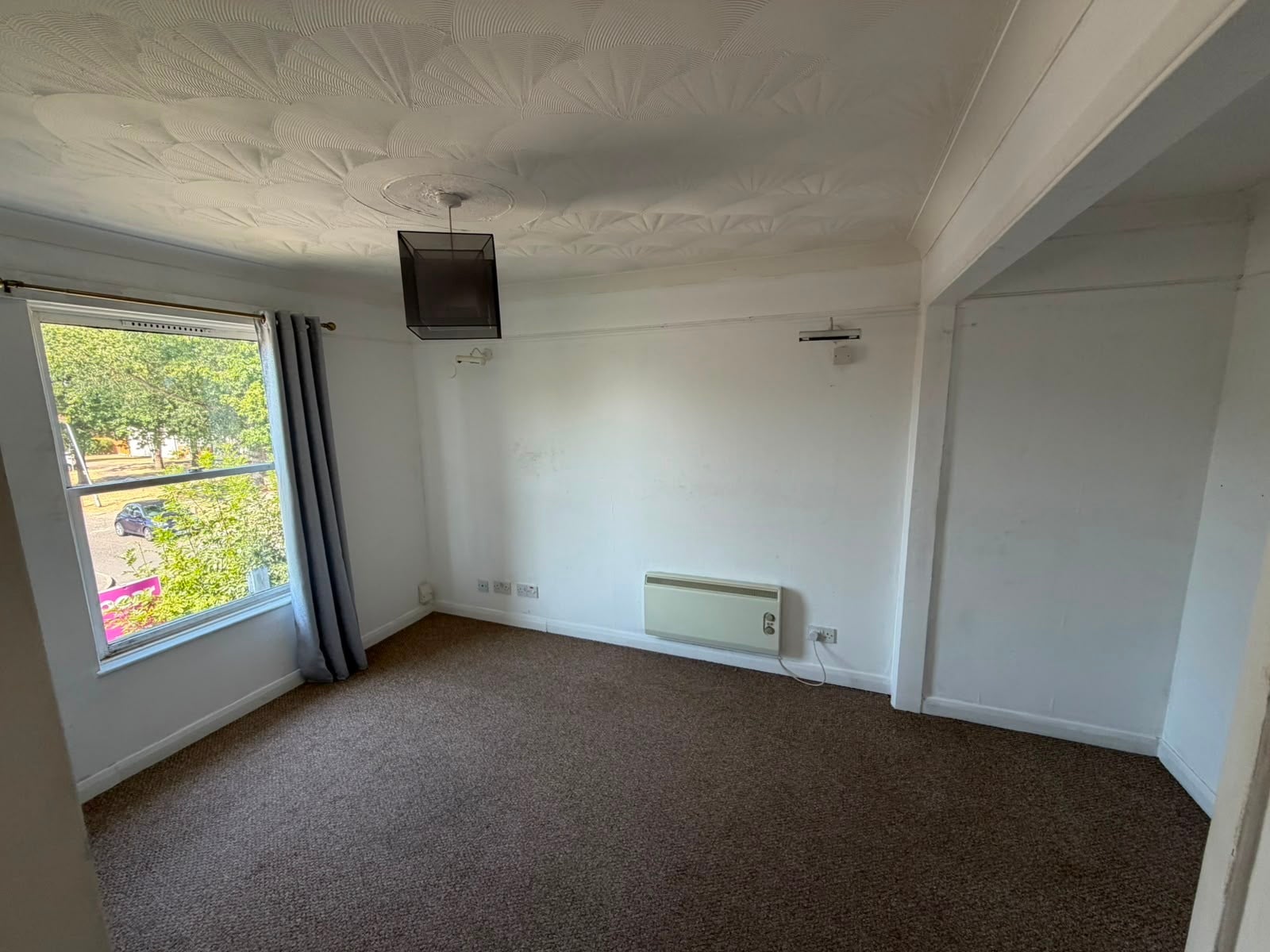 Flat Holgate in Basildon