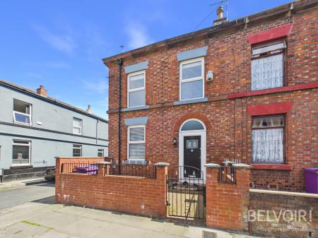 House Wellington Street in Liverpool