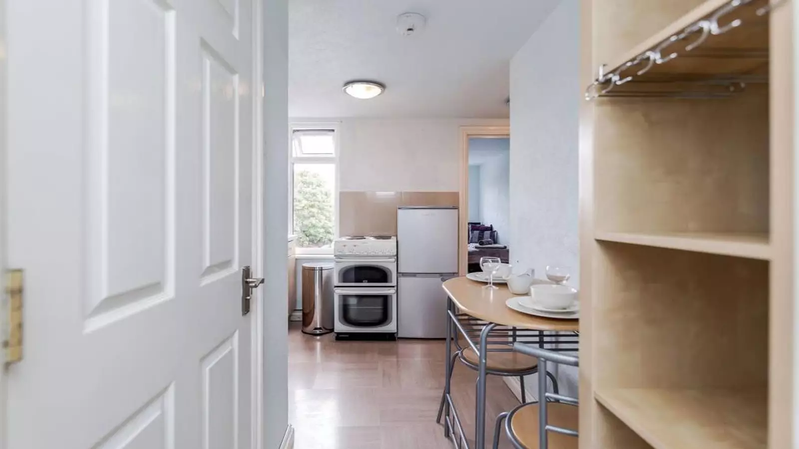 Flat Fearnley Street in Watford