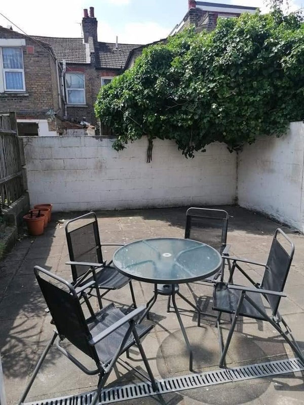 Room Letchworth Street in Greater London