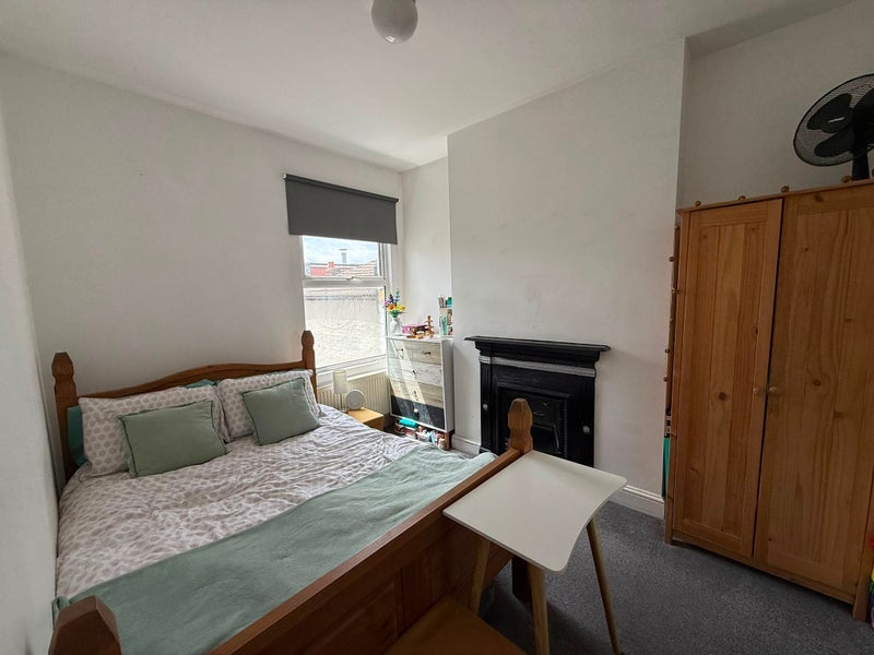 Room Letchworth Street in Greater London