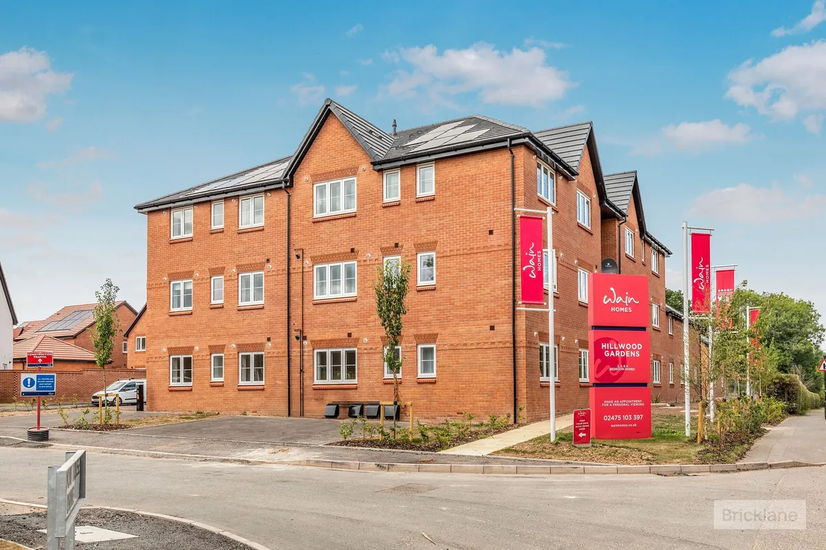 Flat Meadow House Drive in Coventry