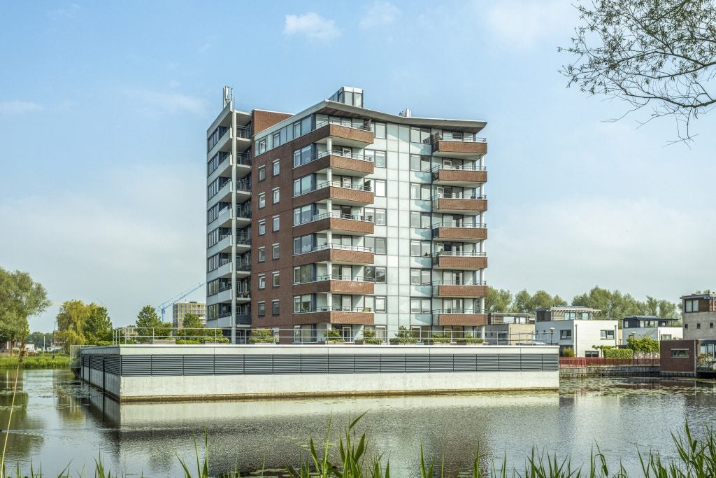 Flat Nova Zemblakade in Woerden