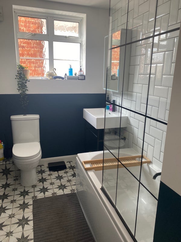 Room St. Leonards Road in Greater London