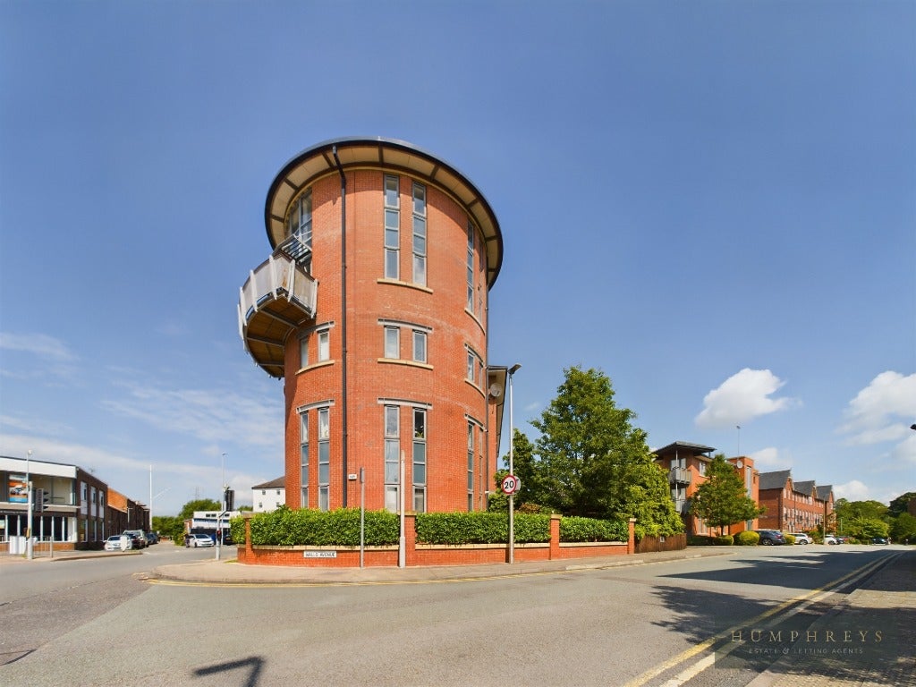 Flat New Crane Street in Chester