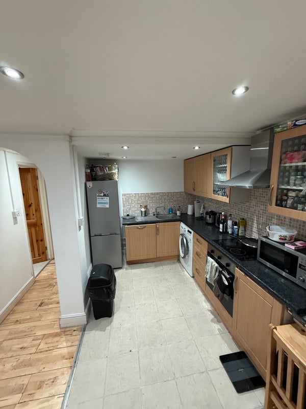 Room Southerton Road in Greater London