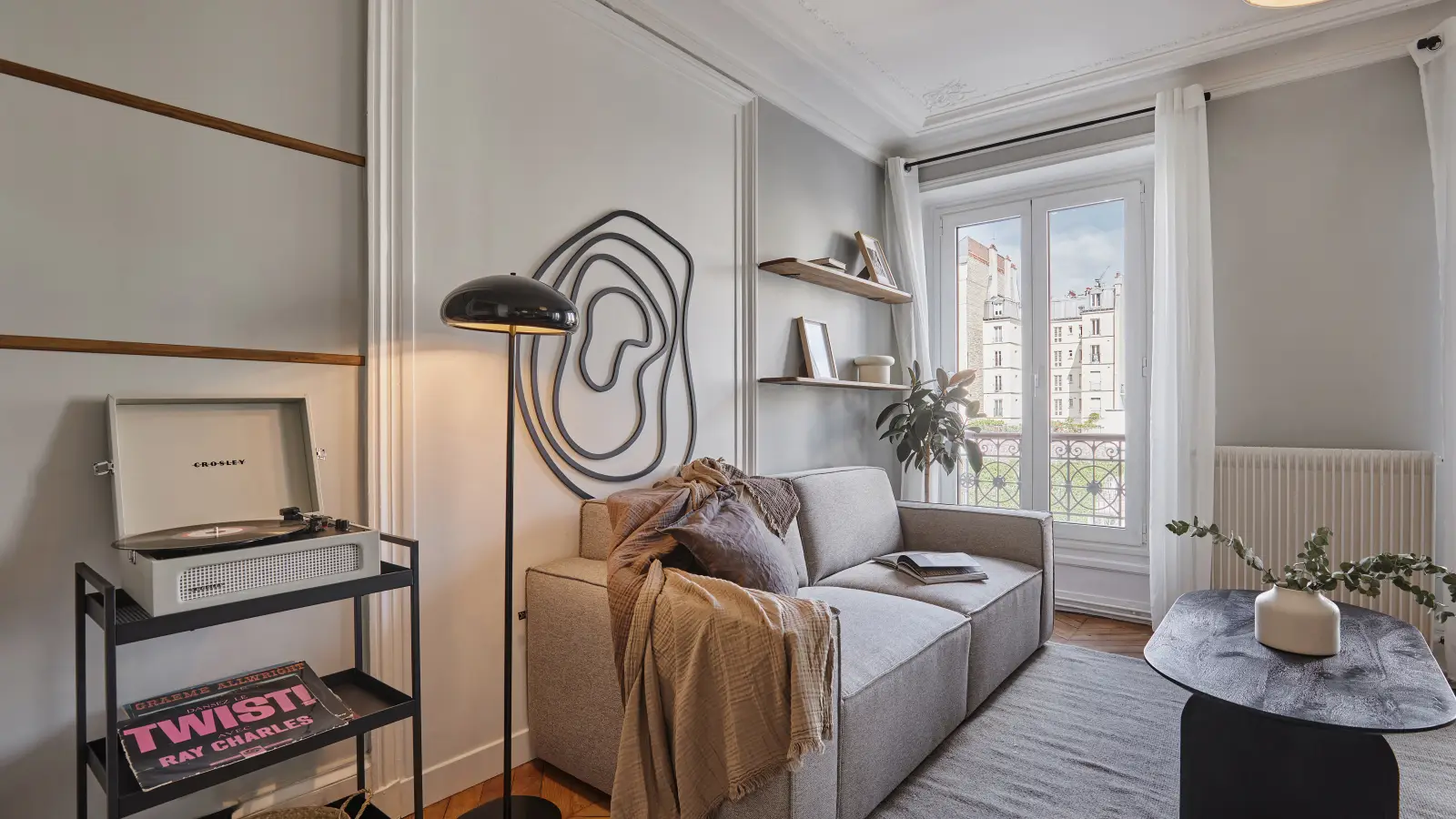 Appartement Rue de Rome à Paris
