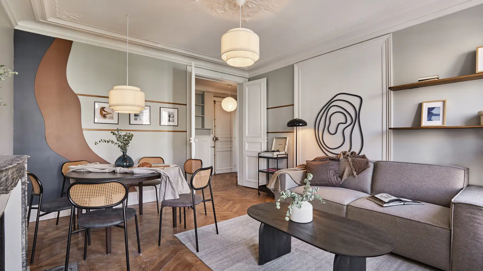 Flat Rue de Rome in Paris