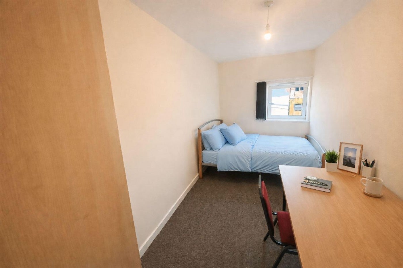 Flat Infirmary Road in Sheffield