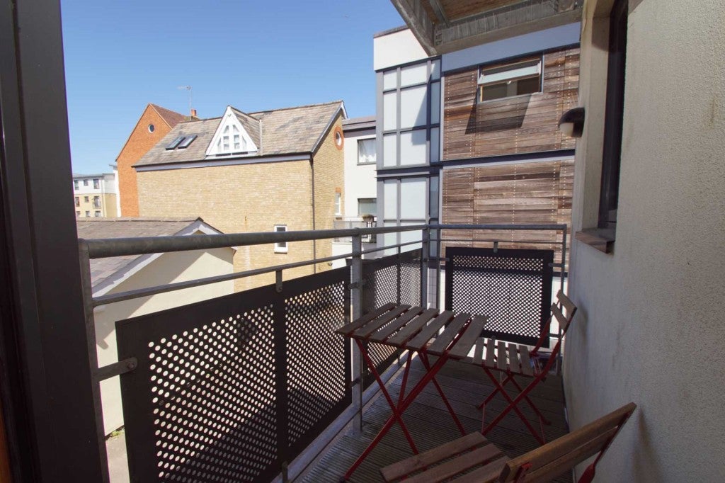 House Mitre Court in East Hertfordshire