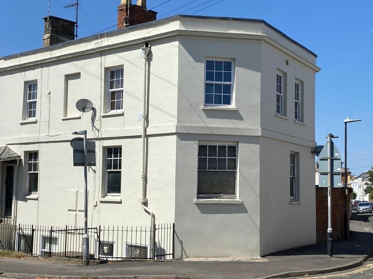 Flat Edward Street in Cheltenham