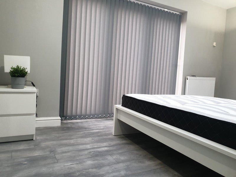Room Wells Walk in Metropolitan Borough of Solihull
