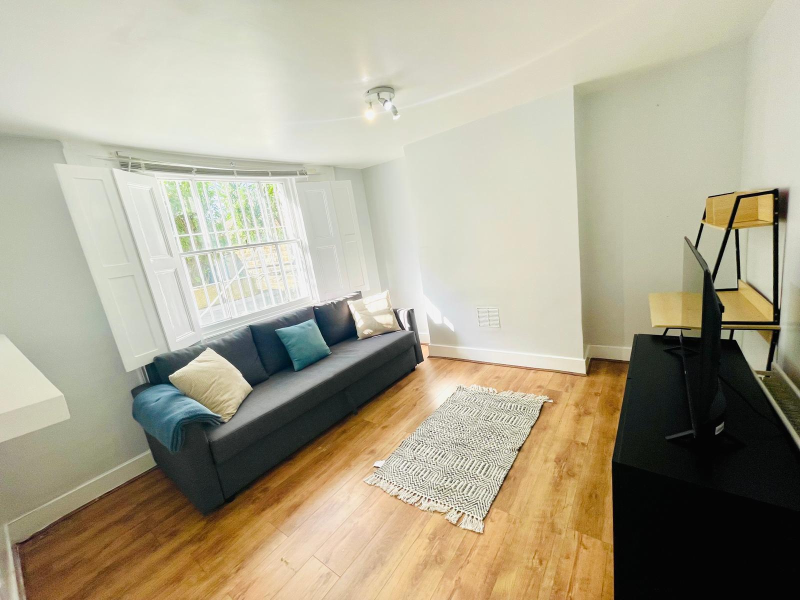 Flat Dalston Lane in Greater London