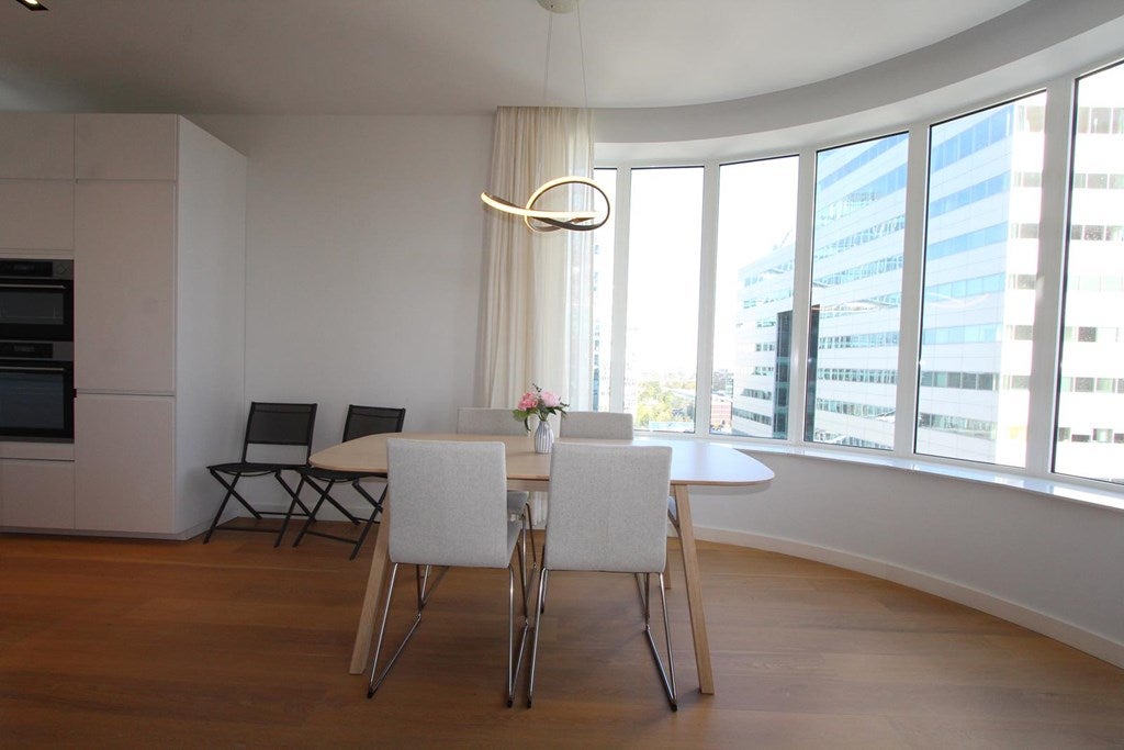 Appartement te huur: Gustav Mahlerlaan, Amsterdam